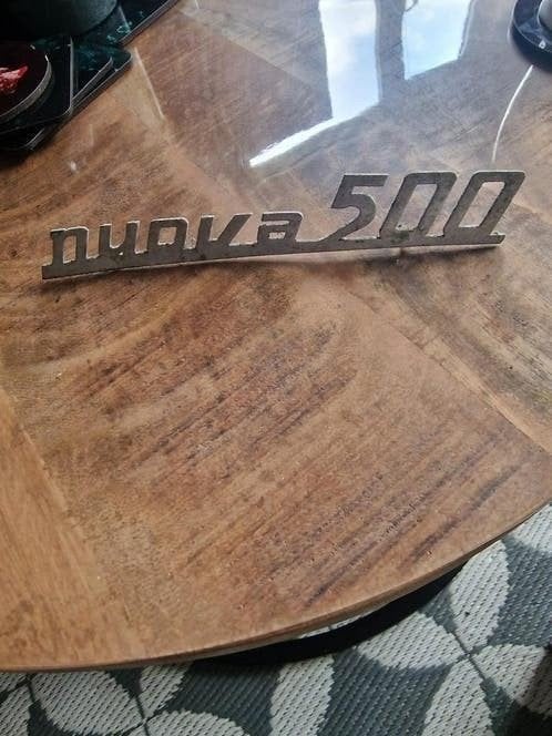 Fiat Nuova 500 Embleem / Logo, Ophalen of Verzenden, Gebruikt, Fiat