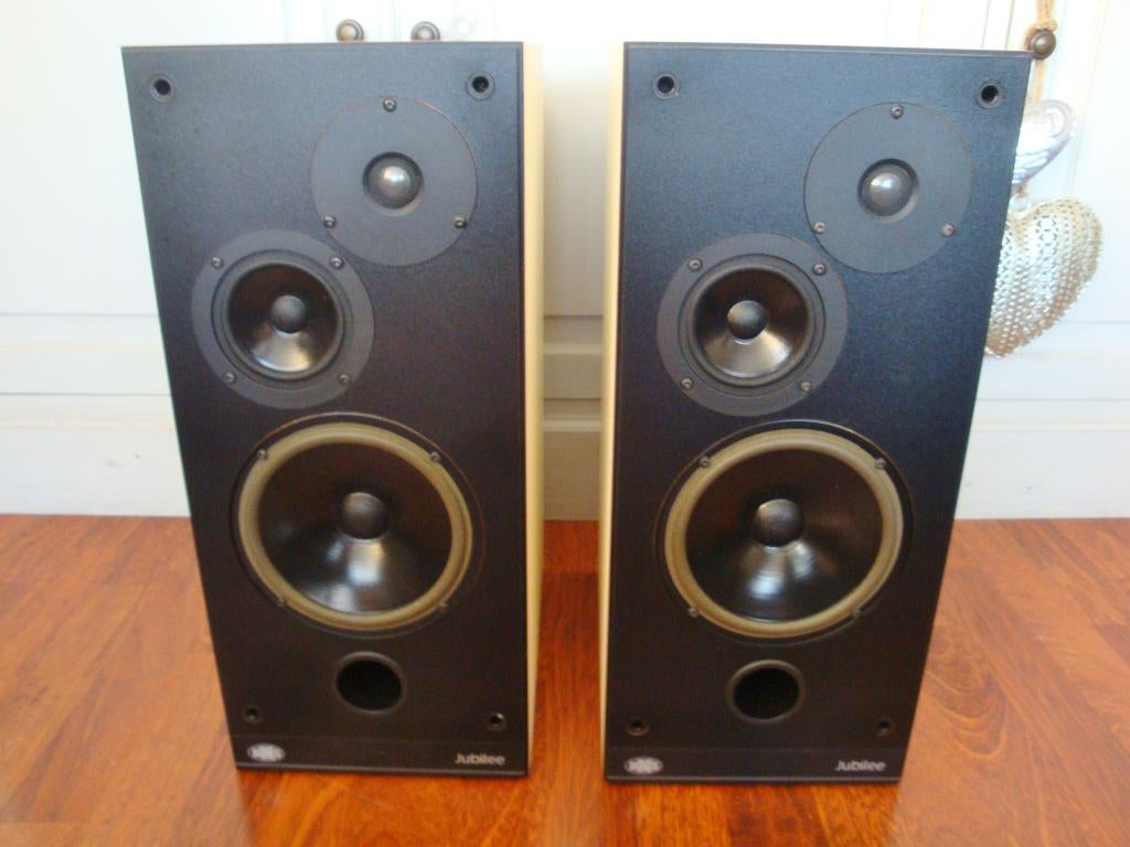 Witte BNS Jubilee luidsprekers in ZEER goede staat, Audio, Tv en Foto, Zo goed als nieuw, 60 tot 120 watt, Front, Rear of Stereo speakers