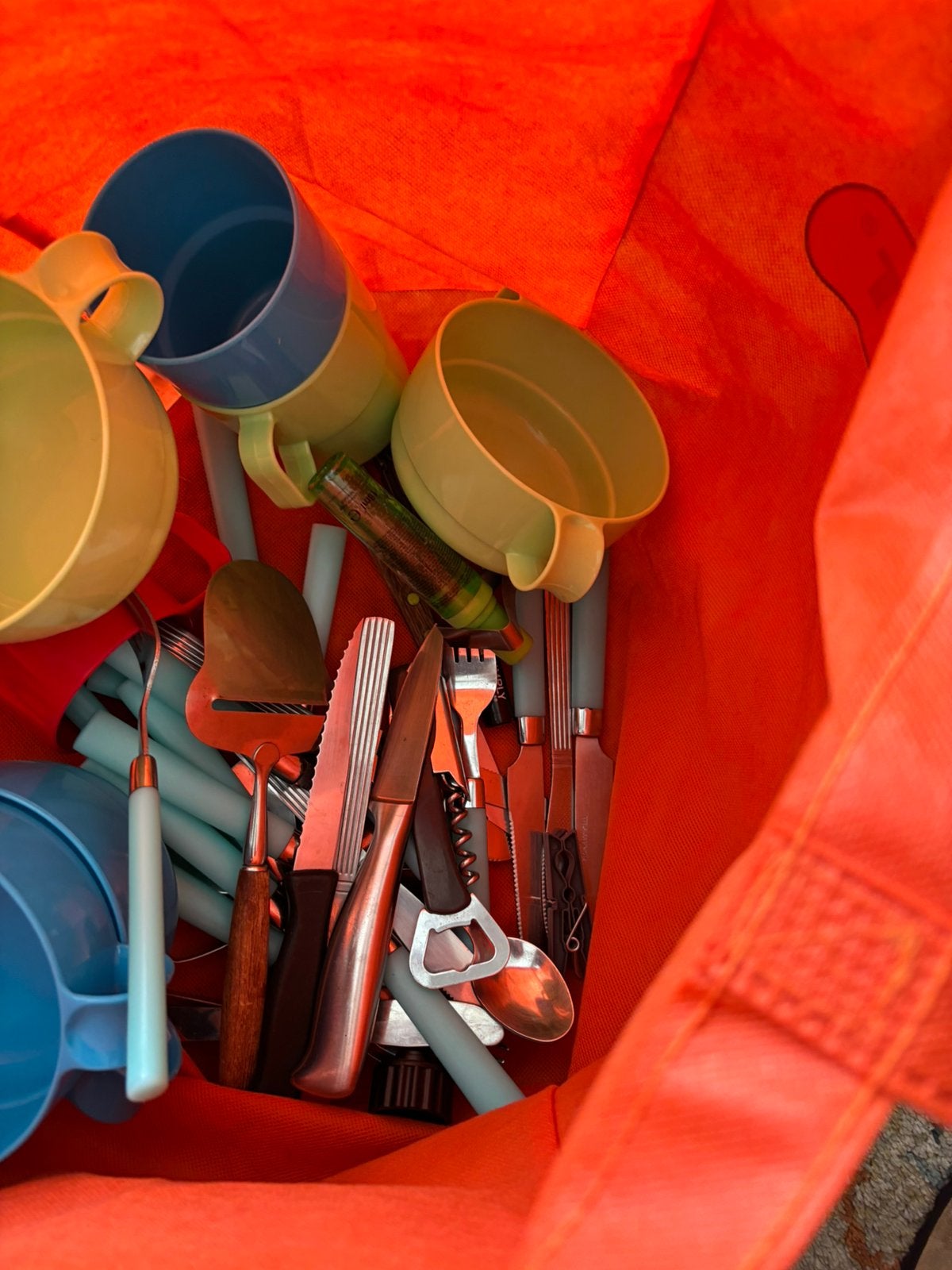 GRATIS af te halen- campingservies,  -bestek en kookgerei, Ophalen, Gebruikt