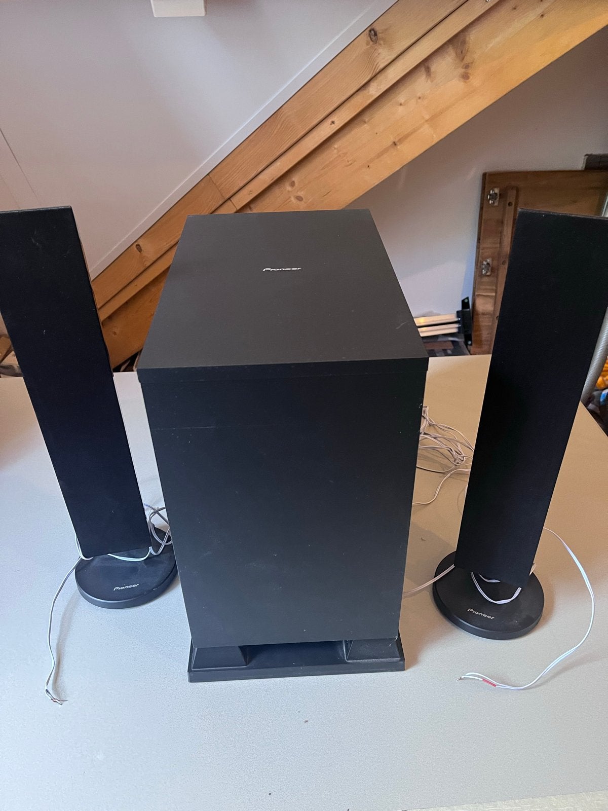 Pioneer 2.1 Speakerset met Subwoofer, Gebruikt, Inclusief kabels, Speakerset, Ophalen of Verzenden