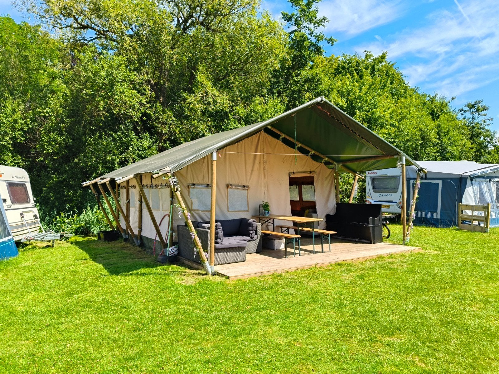 Ruime Safaritent - Ideaal voor Glamping, Ophalen, Gebruikt