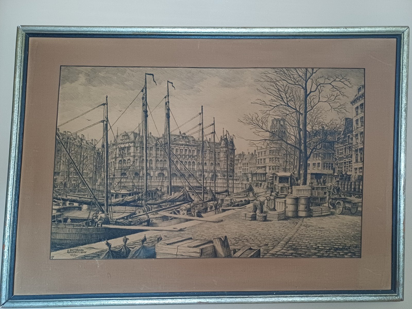 Antieke Ets: Havenzicht met Schepen  Rotterdam, Ophalen, Ingelijst, Ets, Stadsgezicht