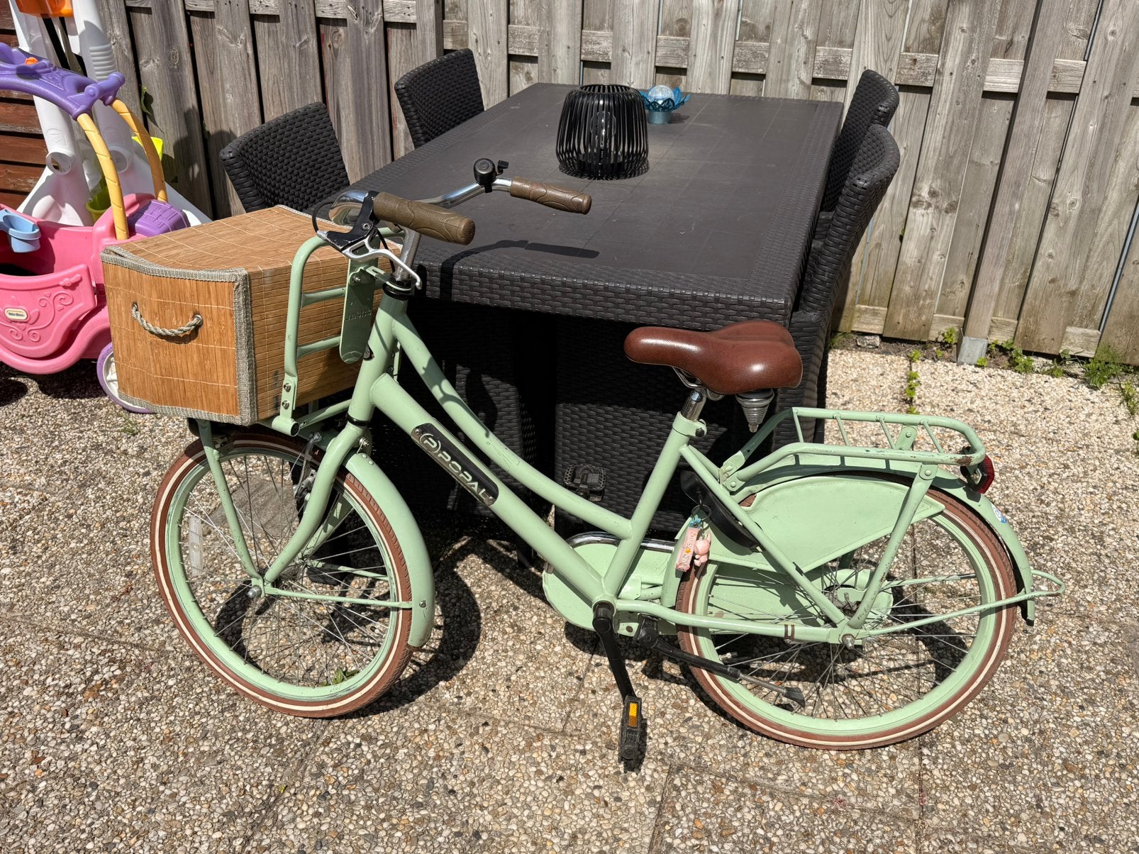 Popal meisjesfiets 22 inch, Fietsen en Brommers, Fietsen | Meisjes, Ophalen, Terugtraprem, 22 inch, Gebruikt