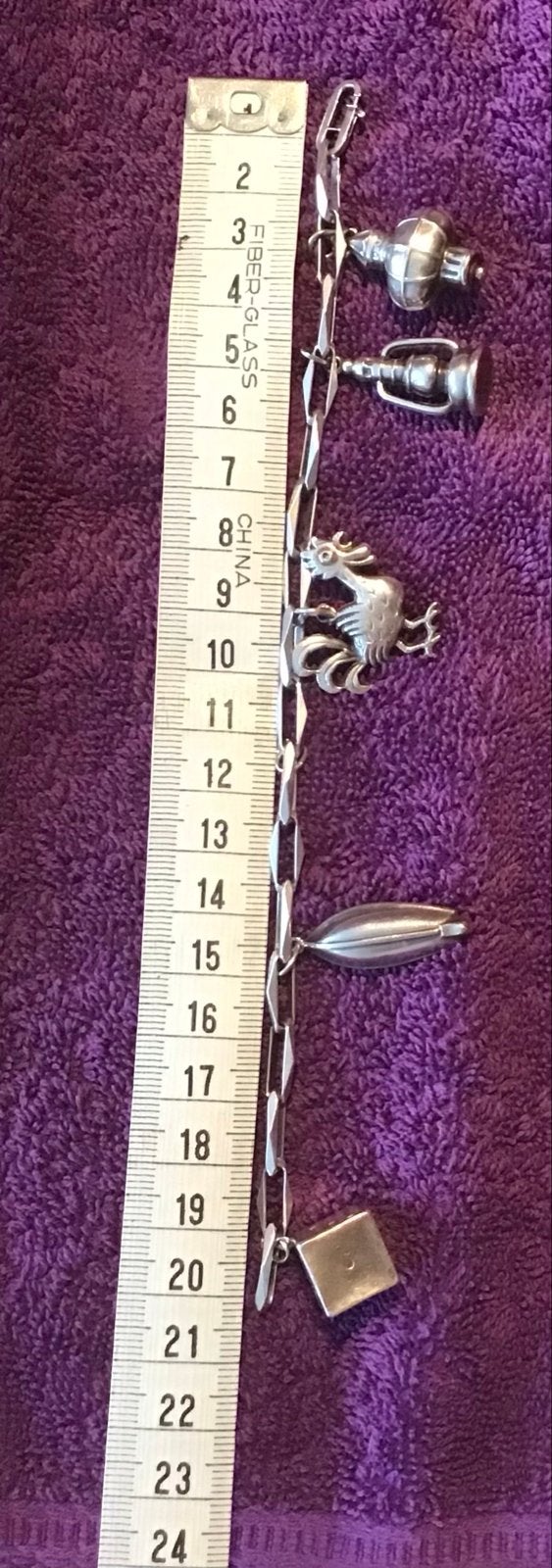 Antieke zilveren bedelarmband met vijf unieke bedels, Sieraden, Tassen en Uiterlijk, Armbanden, Ophalen of Verzenden, Zo goed als nieuw