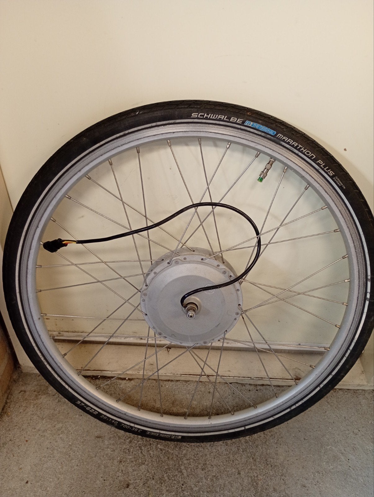 Voorwiel met motor voor elektrische fiets, Schwalbe band, Gebruikt, Schwalbe, Ophalen of Verzenden, Aluminium