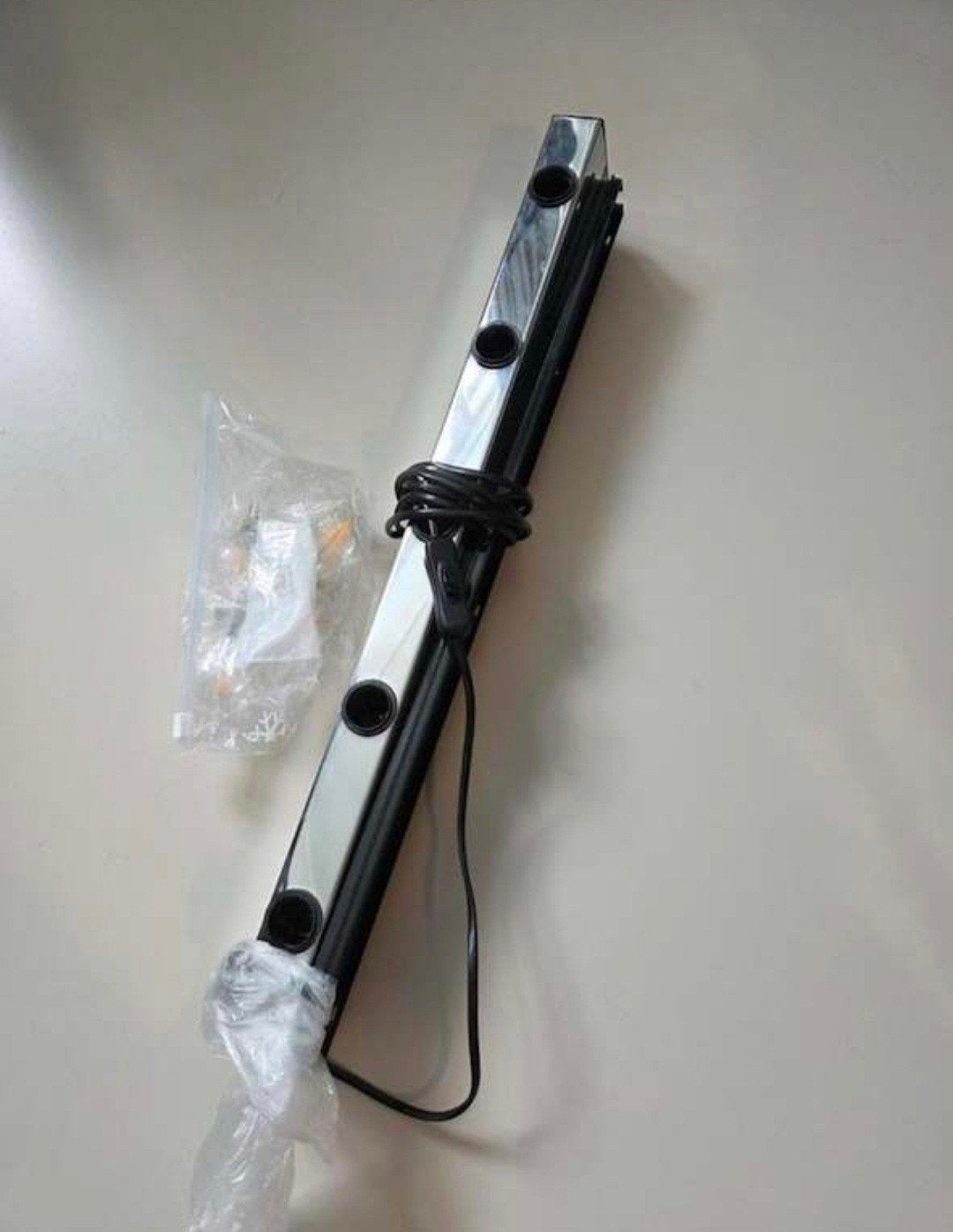 LEDSJÖ lamp ikea
Led-wandlamp, roestvrij staal, Huis en Inrichting, Ophalen