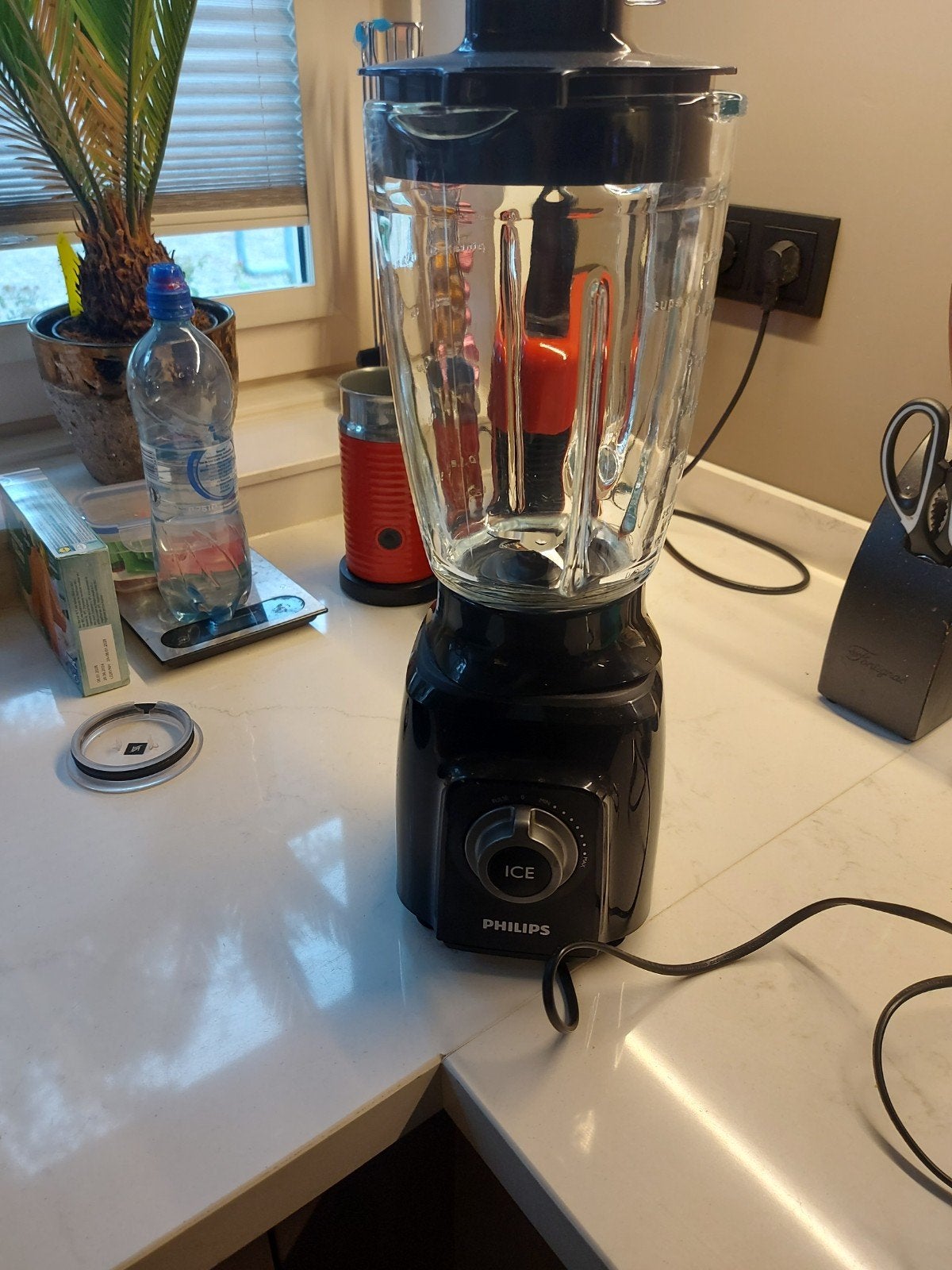 Philips HR2170 Blender - Krachtig en Veelzijdig, 1 tot 2 liter, Ophalen, Gebruikt, 3 snelheden of meer
