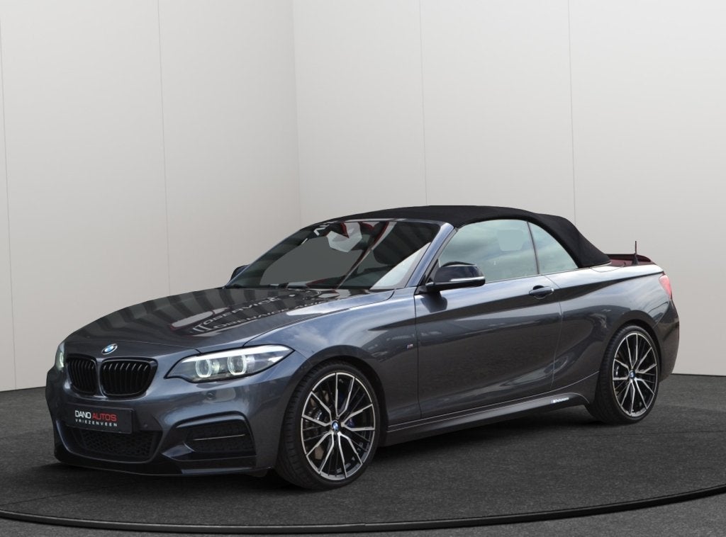 BMW 2 Serie M240i Cabrio 400PK M-Performance LED/Camera/Navi, Dealer onderhouden, Gebruikt, Cabriolet, 4 stoelen