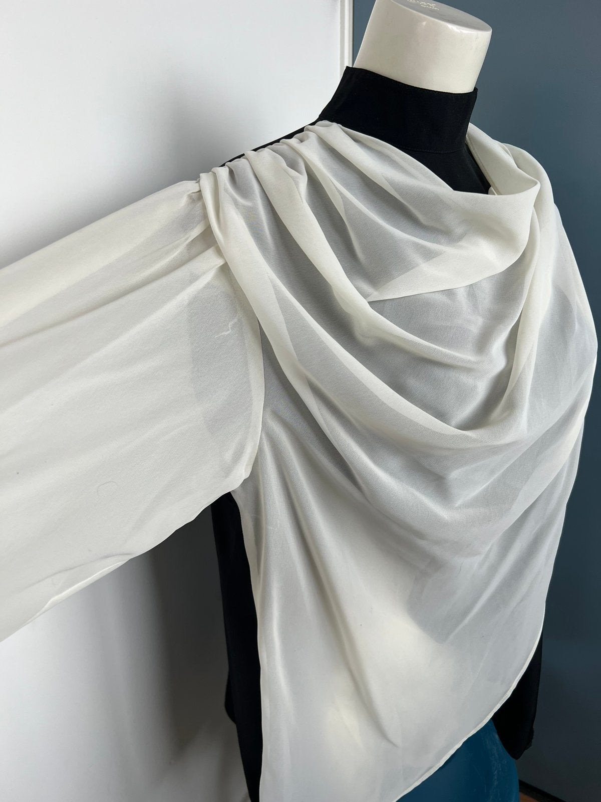 Fong leng for vintage design tuniek roomwit zwart couture, Maat 38/40 (M), Zwart, Ophalen of Verzenden, Zo goed als nieuw