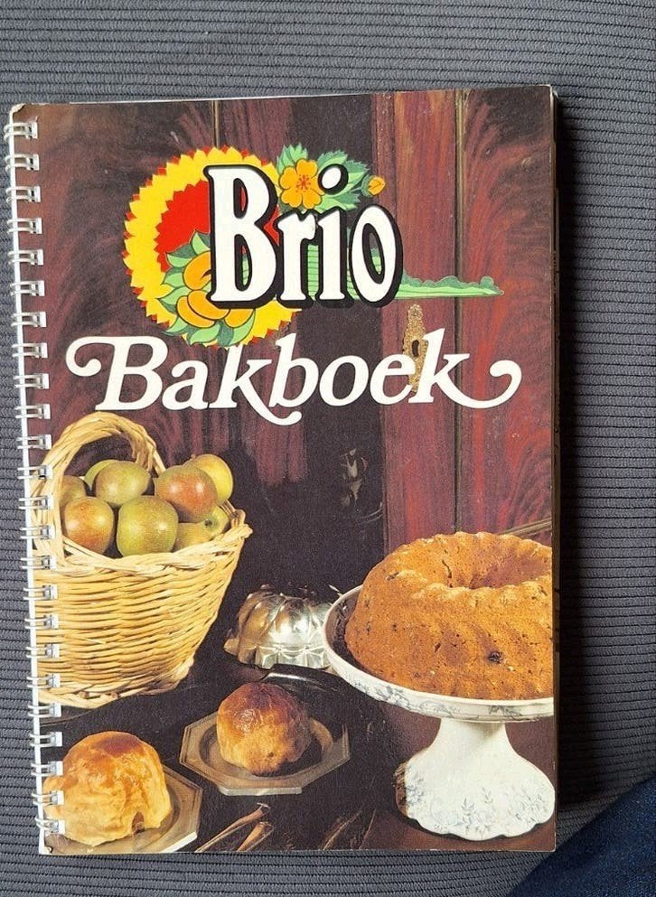 gratis boekje brio bakboek ringband 1982, Ophalen