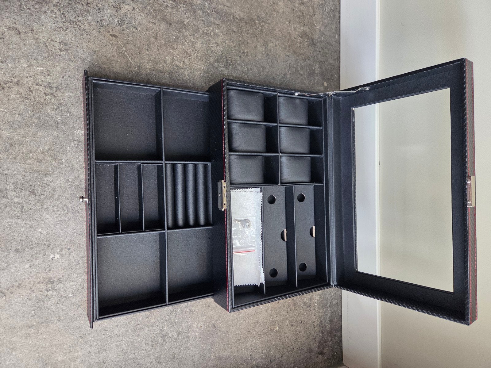 Luxe Horlogedoos & Sieraden Organizer – Carbon Look, Ophalen of Verzenden, Zo goed als nieuw, Zwart