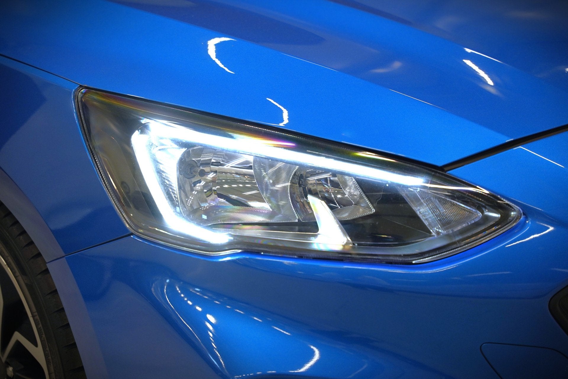 Foto 13 van Ford Focus 1.0 EcoBoost ST Line Business | Panoramadak | Ban