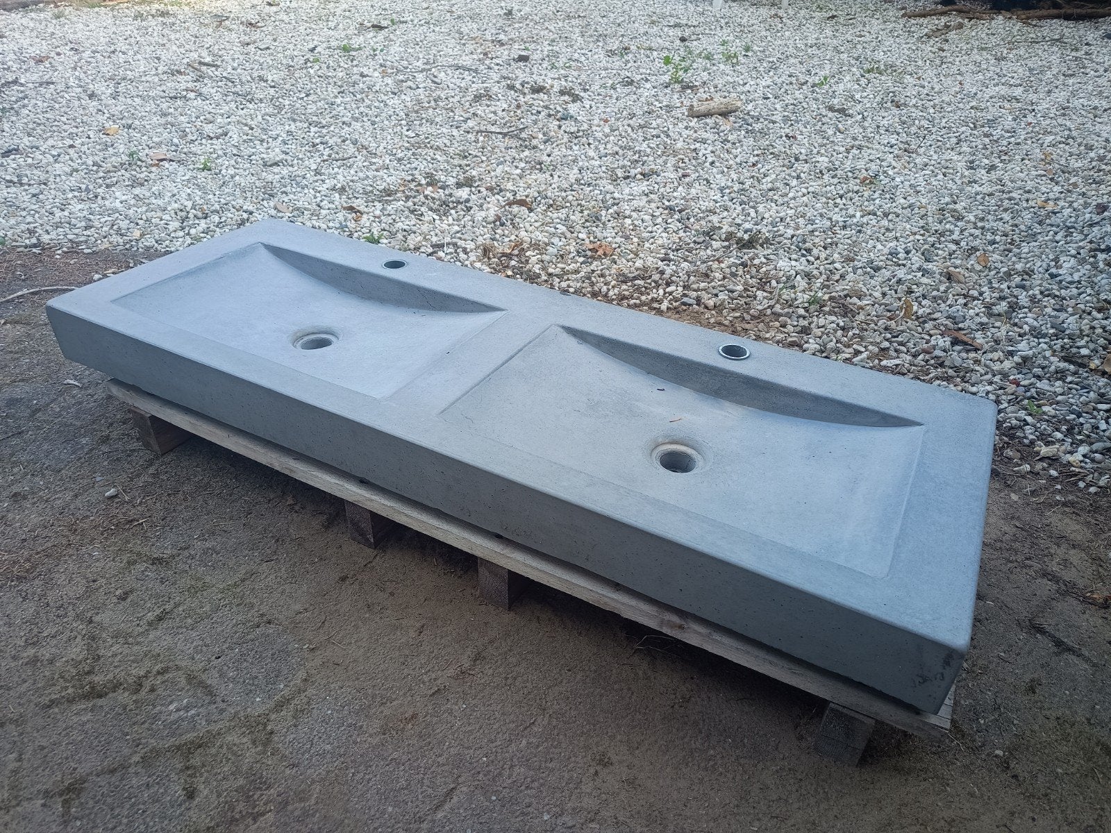 Betonnen dubbele wastafel - Nieuw, Ophalen, Nieuw, Steen, Wastafel