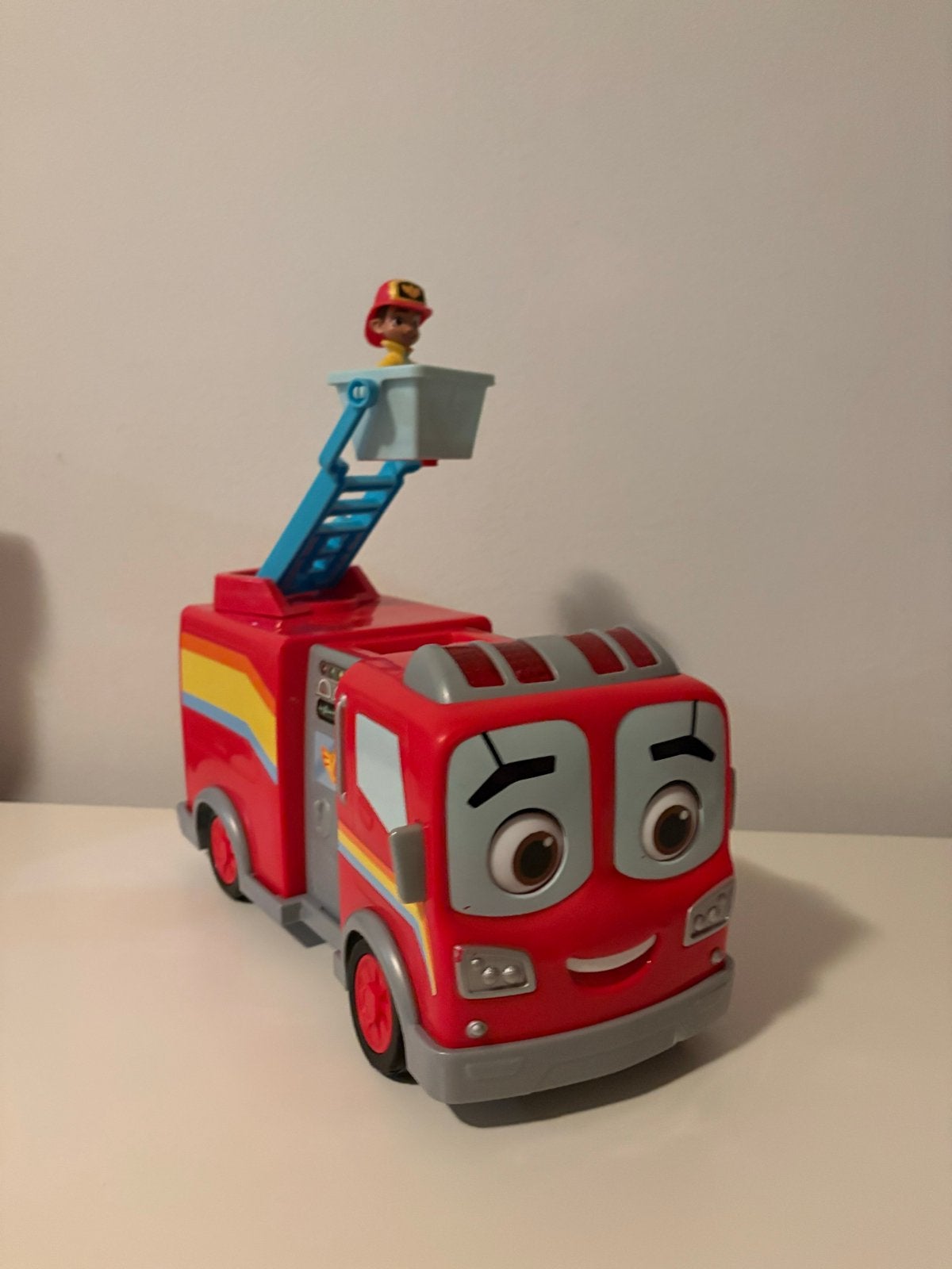 Brandweerwagen speelgoed met figuur, Ophalen of Verzenden, Zo goed als nieuw