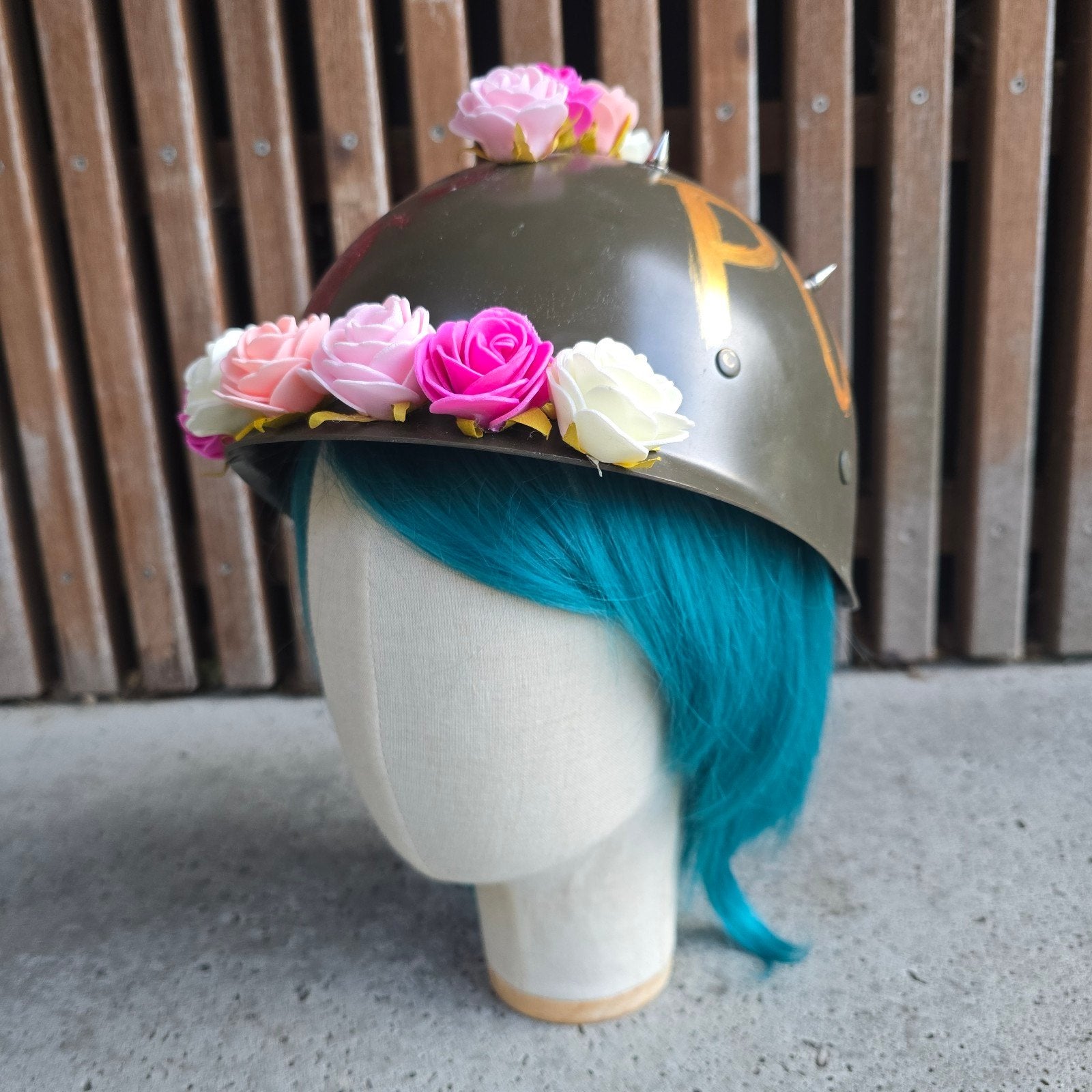Tank girl leger cosplay helm, Ophalen of Verzenden, Zo goed als nieuw, Carnaval, Accessoires