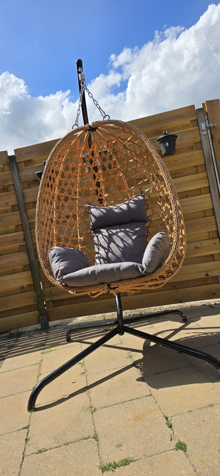 Hangstoel ei, Tuin en Terras, Ophalen, Zo goed als nieuw