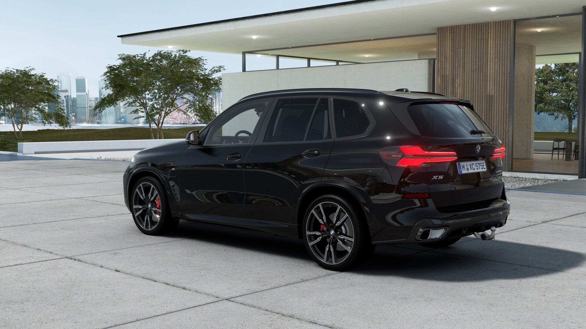 BMW X5 xDrive50e M Sport Automaat / Panoramadak / Trekhaak /, Auto's, Automaat, Dealer onderhouden, 2395 kg, Zwart