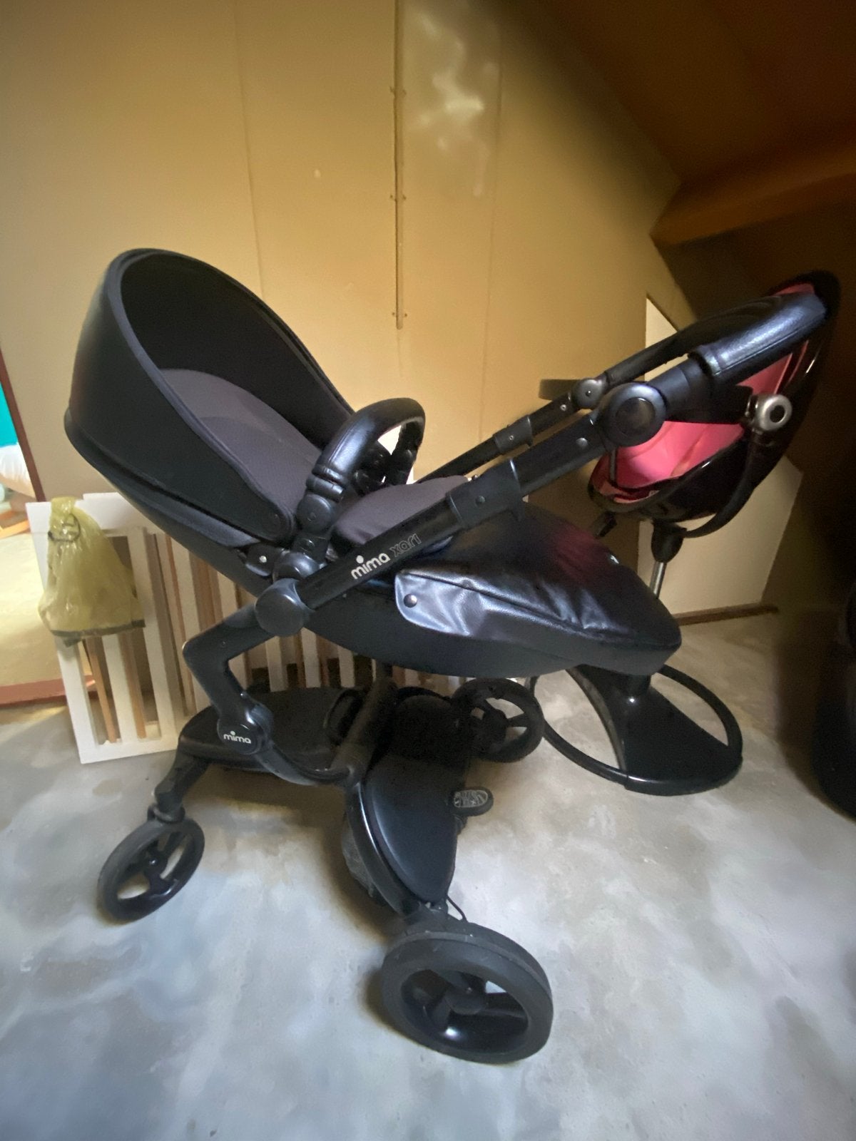 Mima Xari kinderwagen - Zwart, Gebruikt, Kinderwagen, Overige merken, Verstelbare duwstang