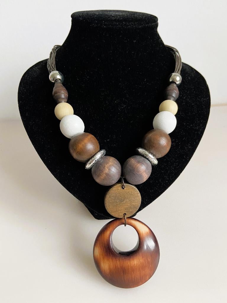 Ketting Houten Kralen Gerry Weber, Sieraden, Tassen en Uiterlijk, Kettingen, Ophalen of Verzenden, Zo goed als nieuw, Bruin, Overige materialen