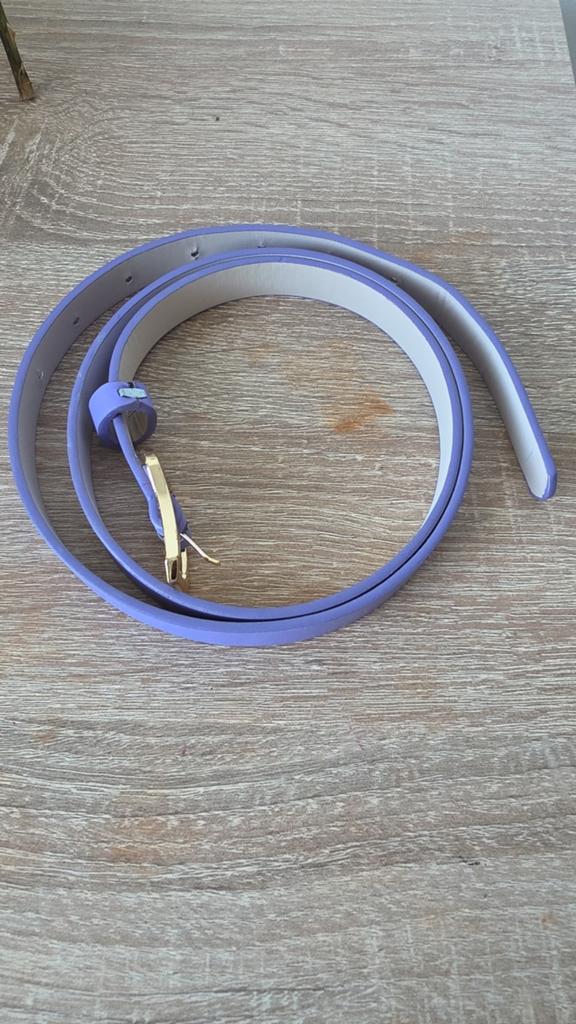 Lila riem met gouden gesp, Kleding | Dames, Riemen en Ceinturen, Ophalen of Verzenden