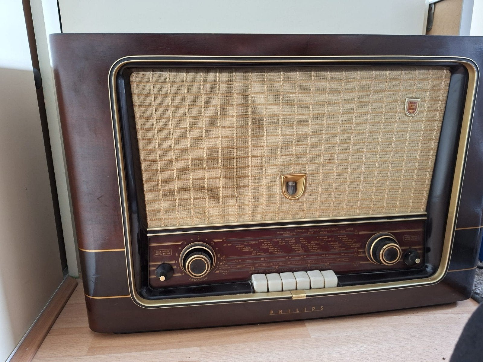 Vintage Philips buizenradio - Klassieke radio, Ophalen of Verzenden