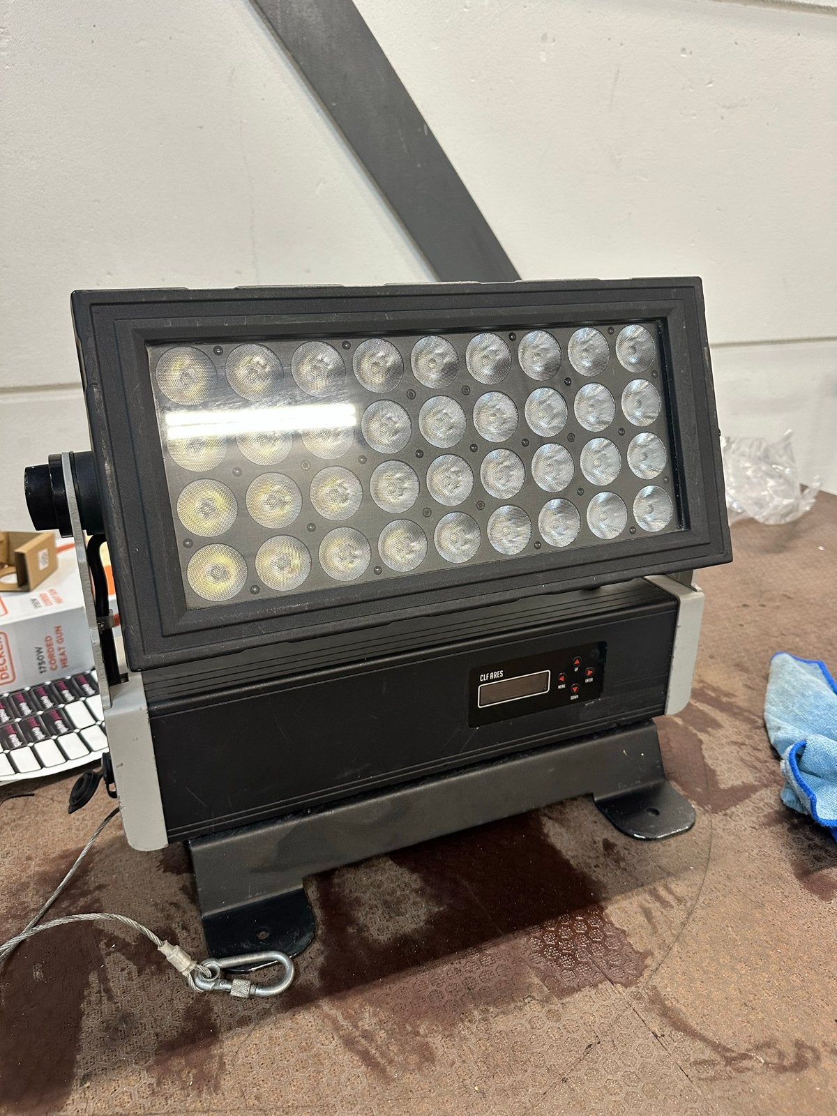 CLF Ares LED Wash Lights, Gebruikt, Clfstraat 1, Info@clf.nl, Ophalen