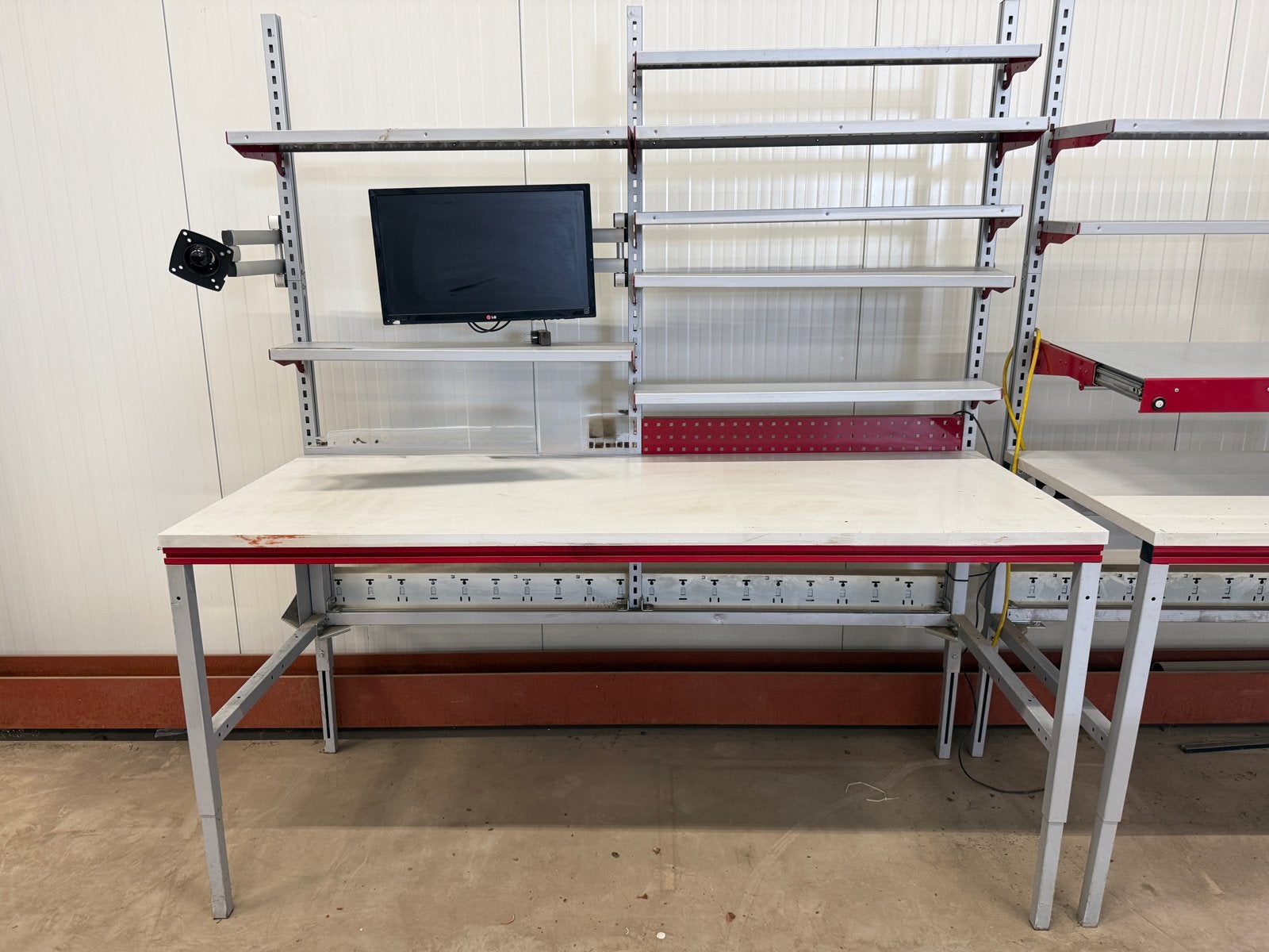 Werkbank / inpaktafel met 2 beeldschermen, Werkplek, Ophalen, Gebruikt, Bureau