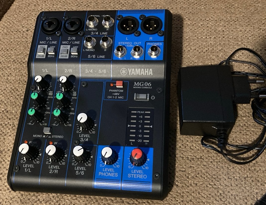 Yamaha MG06 Mengpaneel - Compacte 6-kanaals Mixer, Ophalen of Verzenden, Zo goed als nieuw, Minder dan 5 kanalen, Microfooningang
