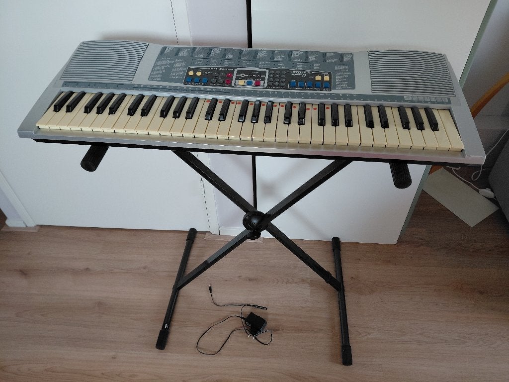 Bontempi PM 662 keyboard met standaard, Muziek en Instrumenten, Keyboards, Met standaard, Ophalen, Overige merken, 61 toetsen