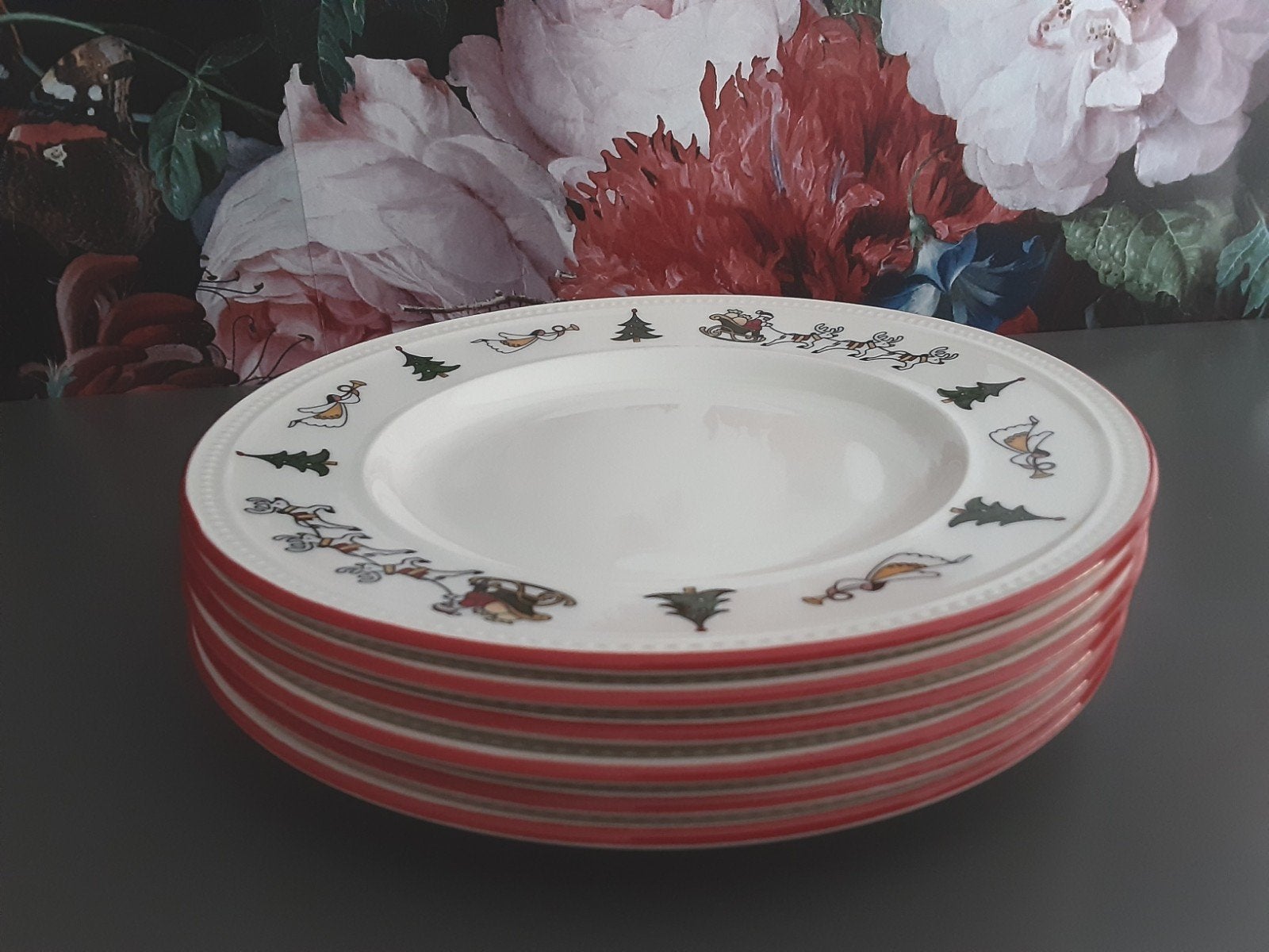 Wedgwood windsor kerstservies ontbijtborden in Nieuwstaat, Ophalen, Zo goed als nieuw, Aardewerk, Bord(en)