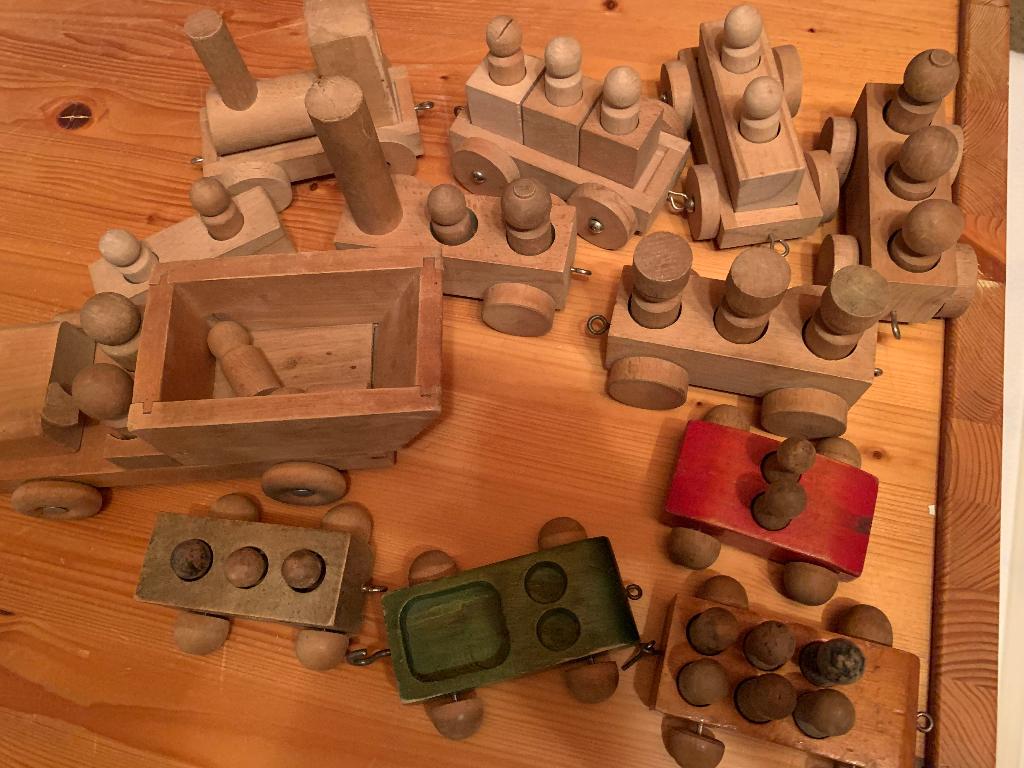 Houten speelgoed trein, Kinderen en Baby's, Speelgoed | Houten speelgoed, Ophalen, Gebruikt, Duw- of Trekspeelgoed