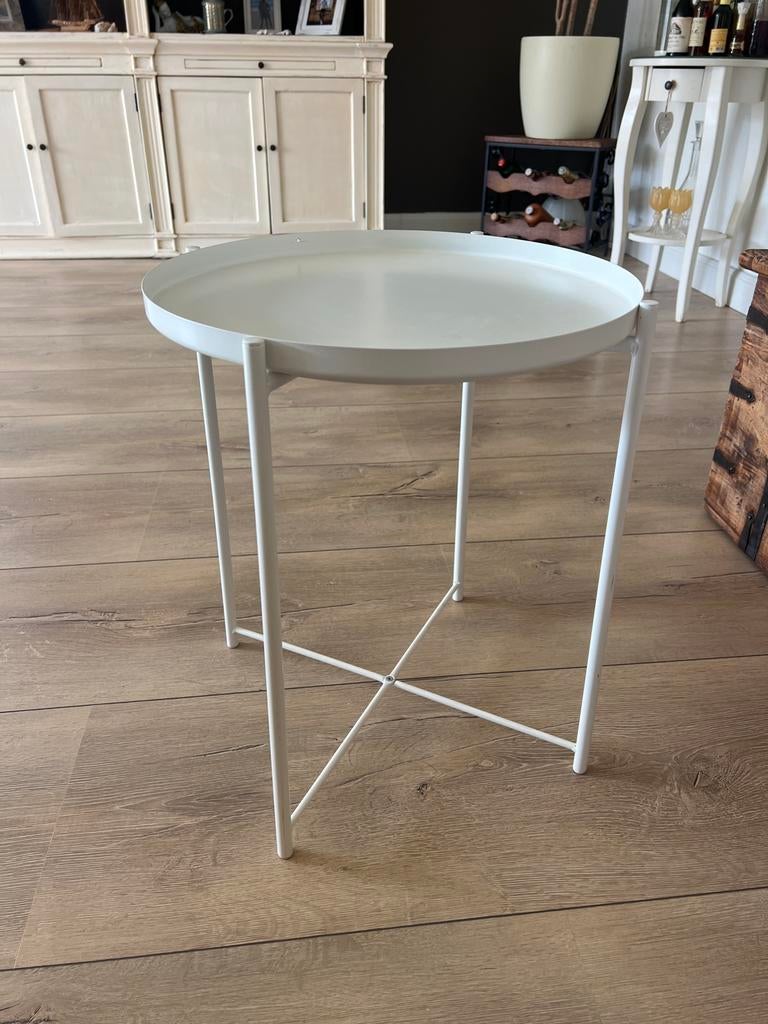 Ronde metalen bijzettafel ikea Round metal side table coffee, Minder dan 55 cm, Metaal of Aluminium, Rond, Zo goed als nieuw