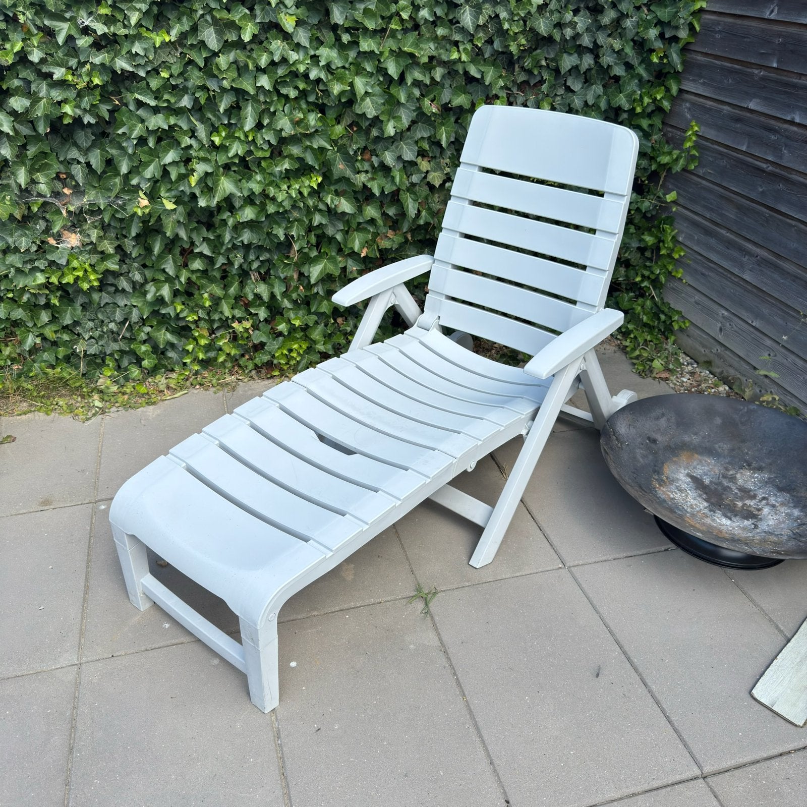 Hartmann tuinstoel ligbed incl kussen, Ophalen, Zo goed als nieuw, Kunststof, Inklapbaar