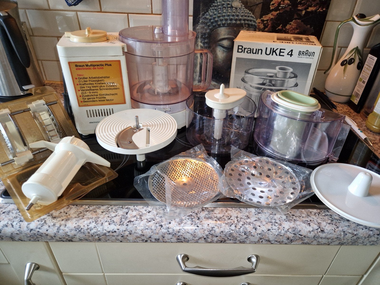 Complete en veelzijdige keukenmachine met extra onderdelen, Ophalen of Verzenden, Zo goed als nieuw