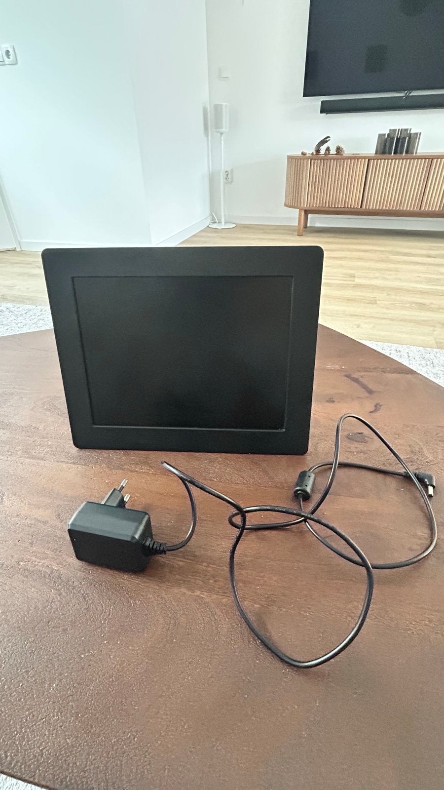 Digitale fotolijst - Zwart 24,5 x 20 cm, Audio, Tv en Foto, Overige merken, Ophalen of Verzenden, Zo goed als nieuw, Minder dan 1 GB