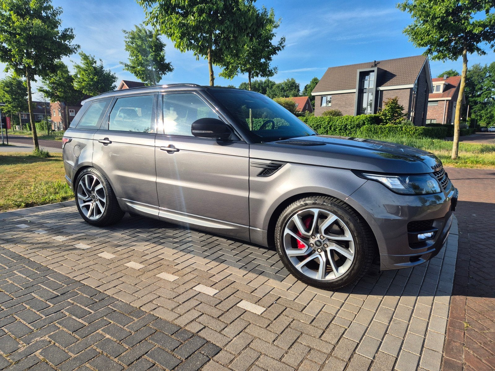 Land Rover Range Rover (sport) 3.0 Sdv6 Hybrid 354pk, Auto's, Land Rover, Automaat, Zwart, 2993 cc, 3000 kg