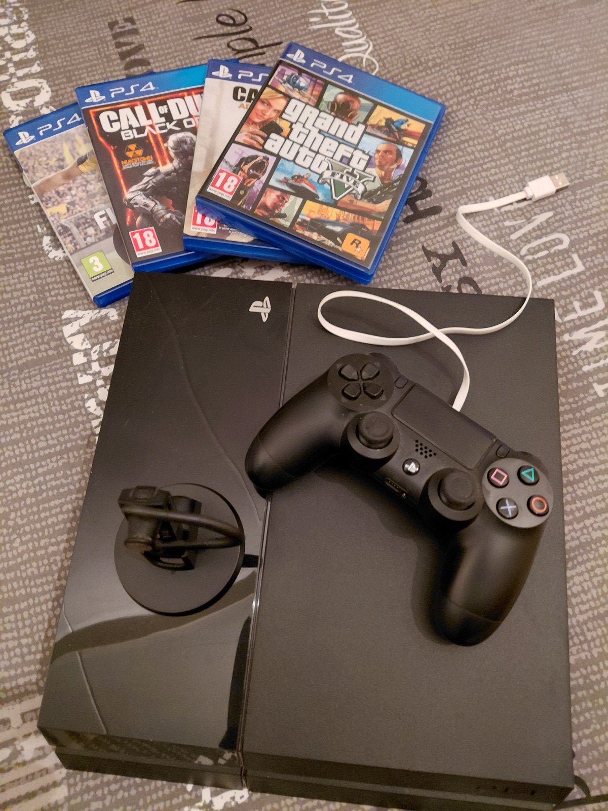 playstation 4 incl controler en oortje, Ophalen, Gebruikt, Met 1 controller, Original