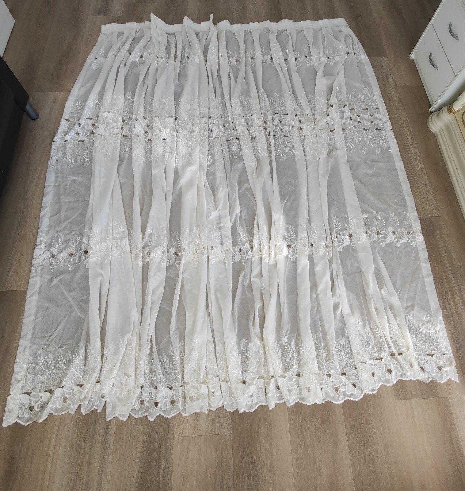 Witte vitrage met borduursel, 250x365 cm, Vitrage, Wit, Ophalen of Verzenden, 365 cm