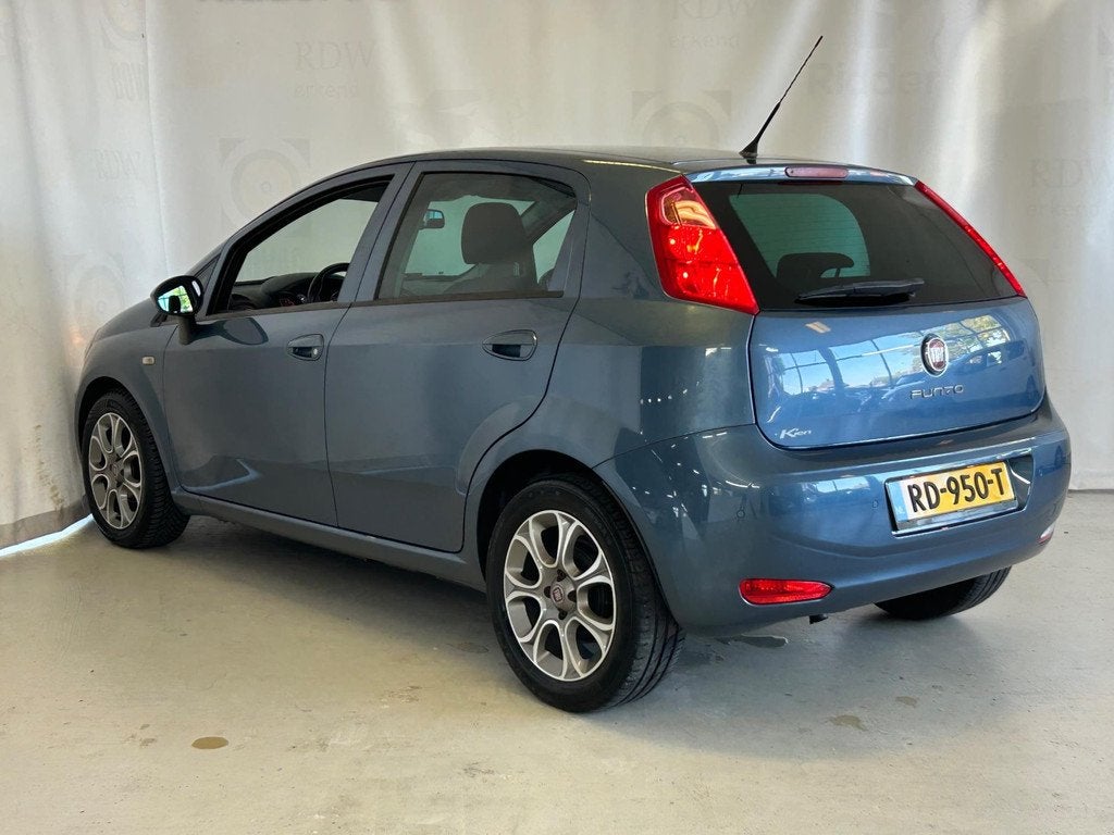Fiat Punto Evo 0.9 TwinAir Sempre|1E EIG|NAP|AIRCO|NAVI|ELEK, Auto's, Fiat, Voorwielaandrijving, Gebruikt, Euro 6, 4 cilinders