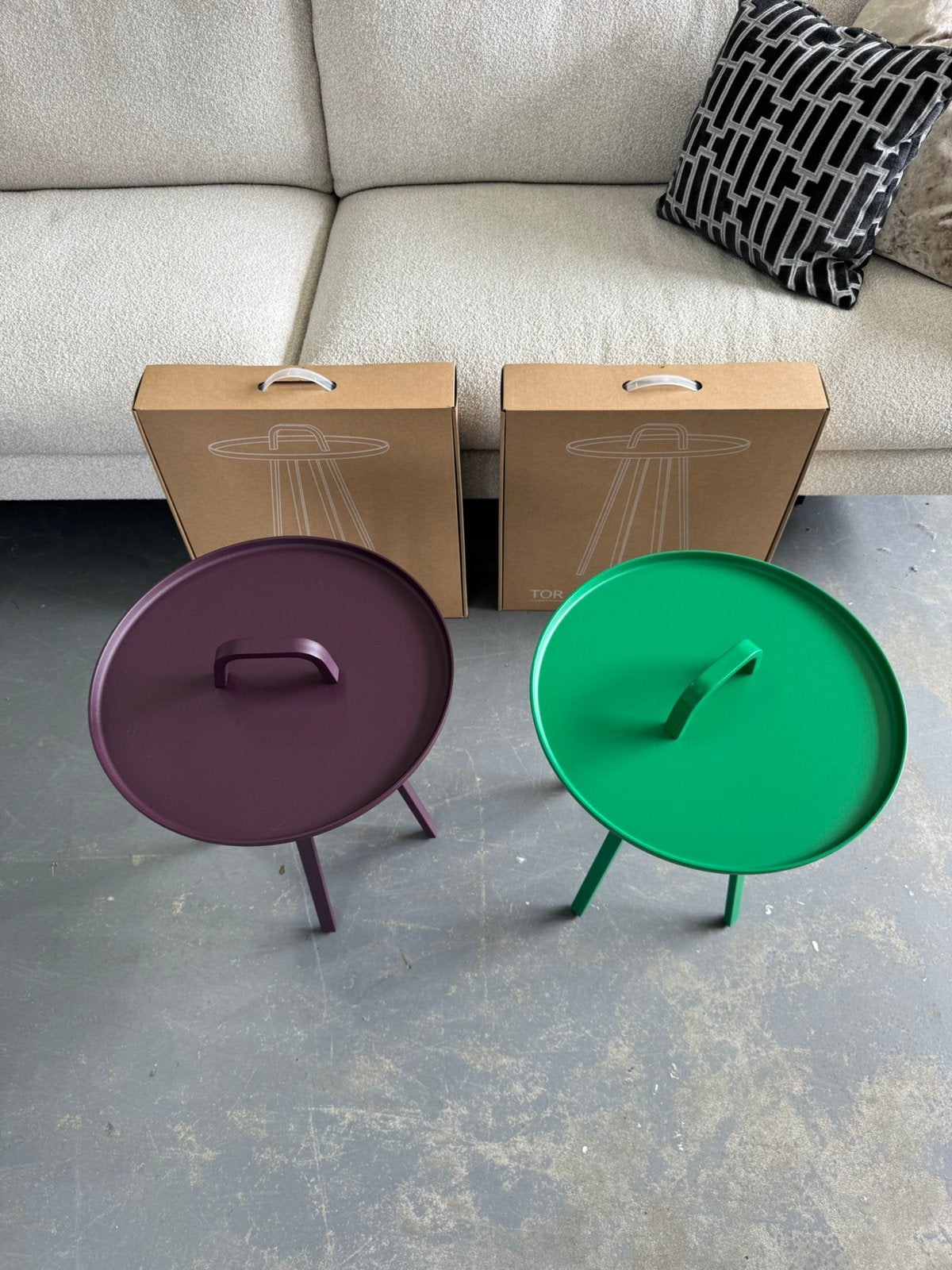 Nieuw Montis Tor bijzettafel | Paars en Groen, Minder dan 55 cm, Metaal of Aluminium, Rond, Nieuw
