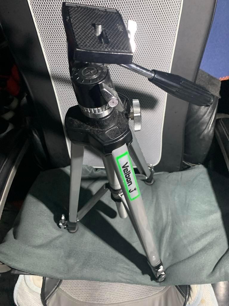 Velbon J statief met balhoofd - Compact en stevig, Zo goed als nieuw, Minder dan 150 cm, Met balhoofd, Ophalen of Verzenden