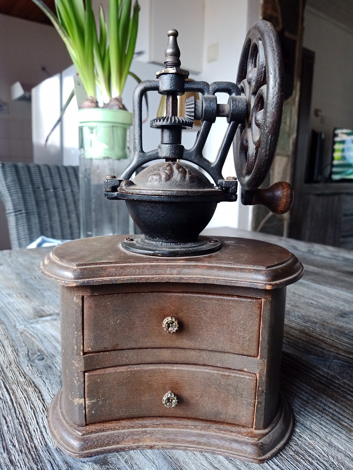 Vintage Oude Hand Koffiemolen met Laatje, Ophalen of Verzenden