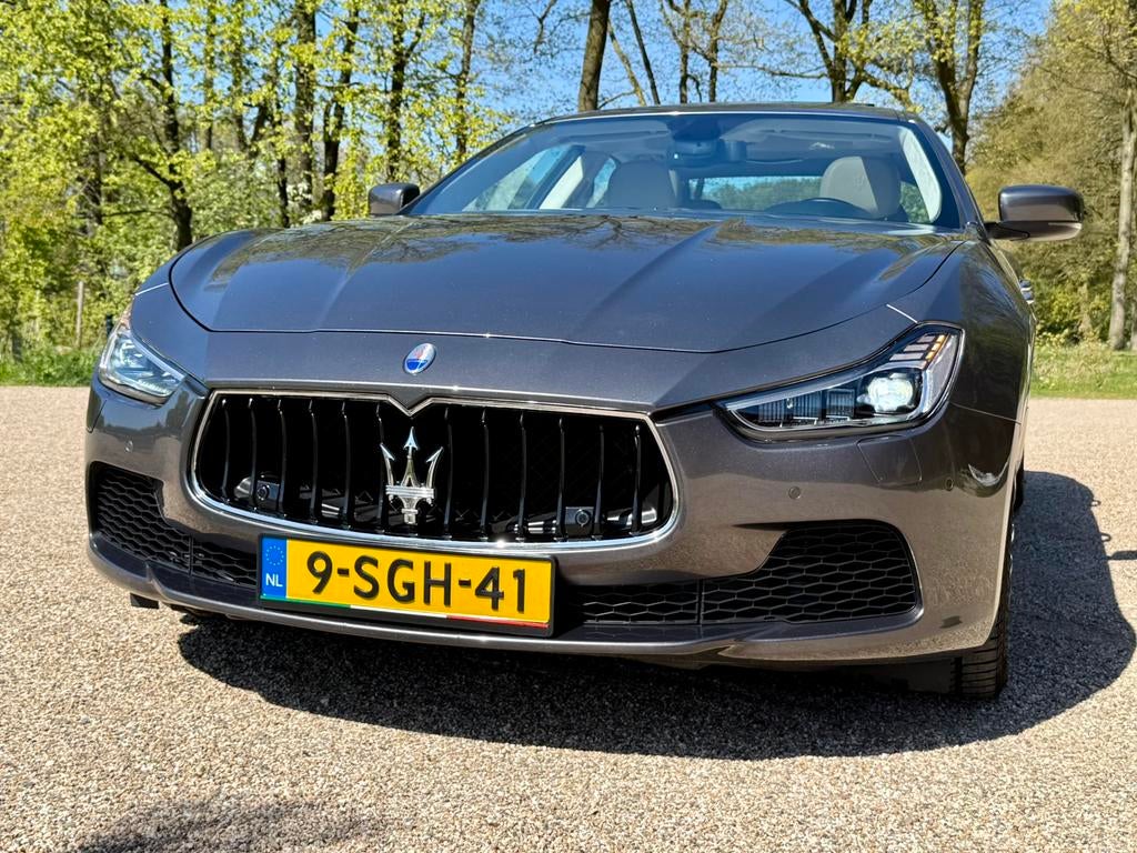 Maserati Ghibli S 411 PK RWD Carplay dealer o.h ✅, Auto's, Automaat, Achterwielaandrijving, Beige, 411 pk