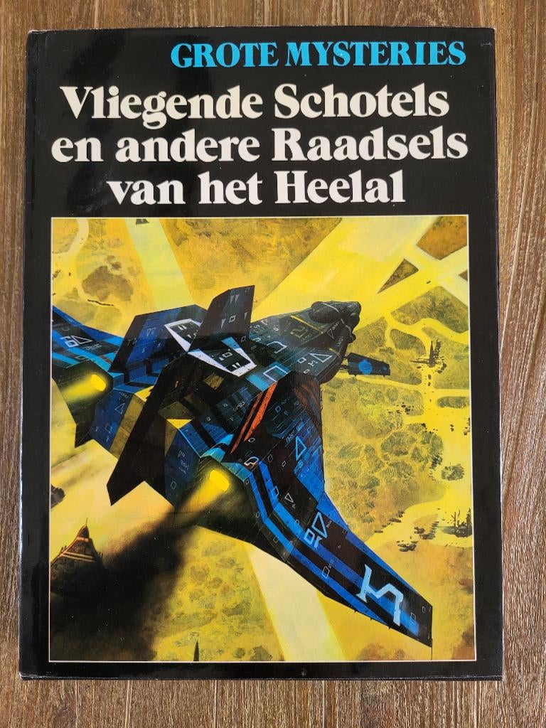 Vliegende Schotels en andere Raadsels van het Heelal, Ophalen of Verzenden, Zo goed als nieuw, John Mason, Natuurwetenschap