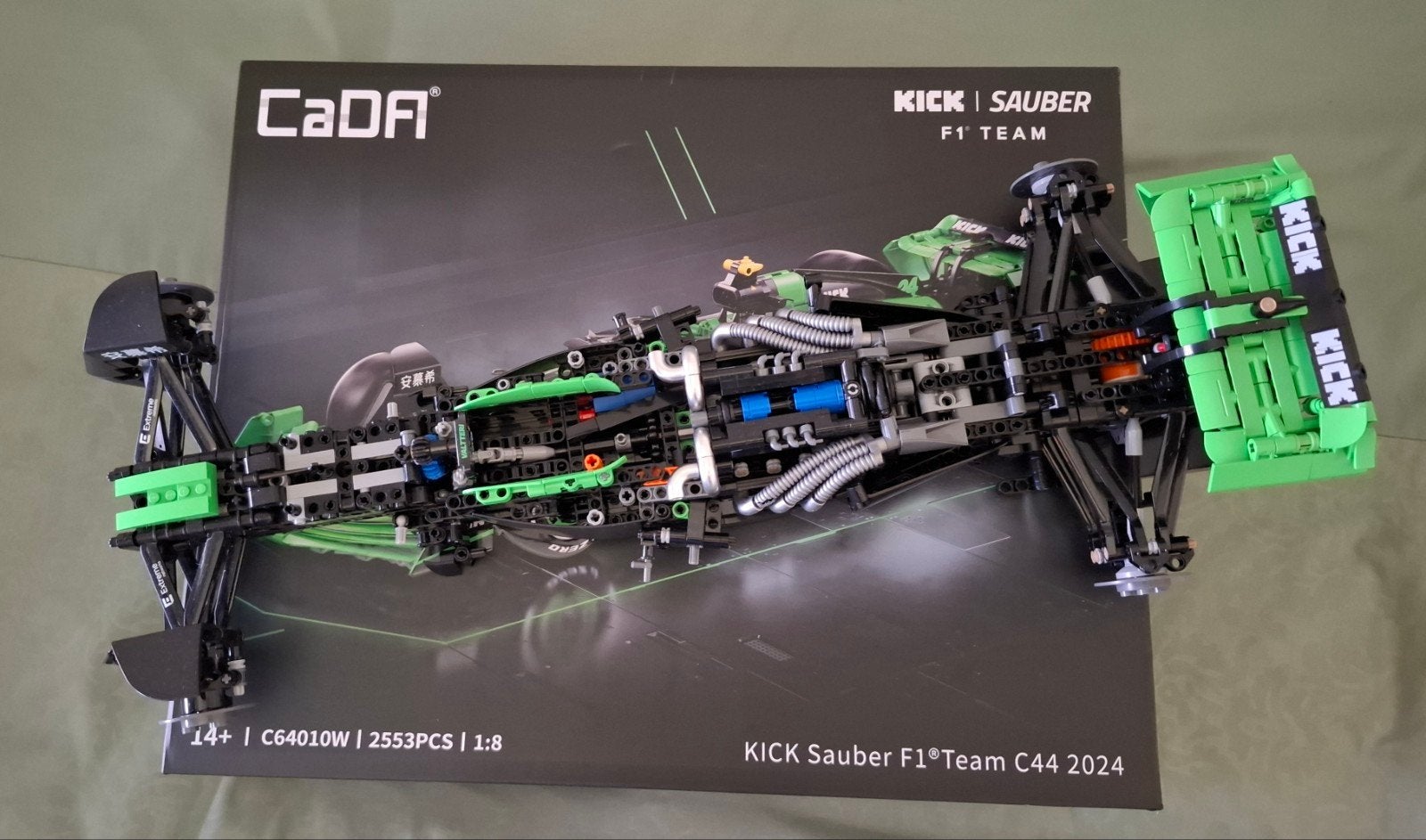 CaDA KICK Sauber F1 Team C44 2024 Formule 1 Auto Bouwpakket, Ophalen of Verzenden, Zo goed als nieuw