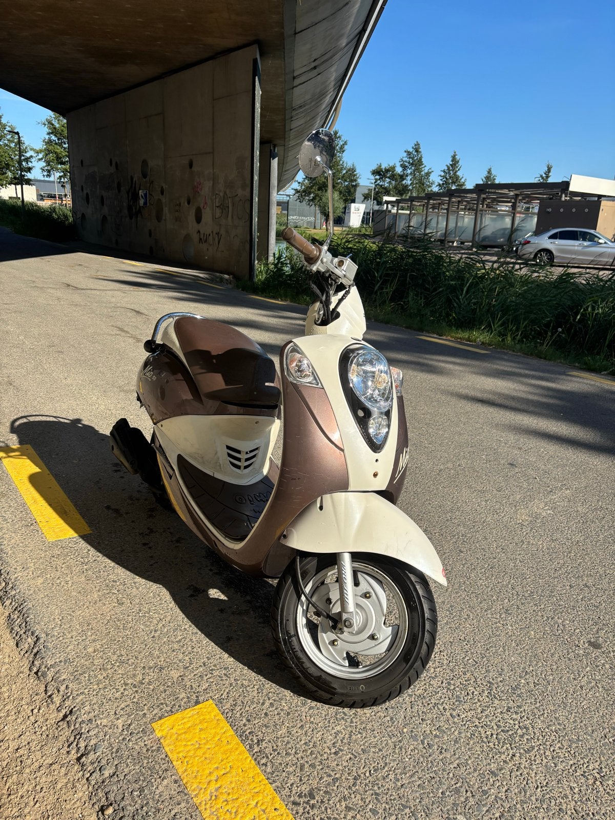 Sym Mio Bromscooter 2009 - 18900km - 2e eigenaar, Maximaal 45 km/u, 49 cc, Zo goed als nieuw, Benzine
