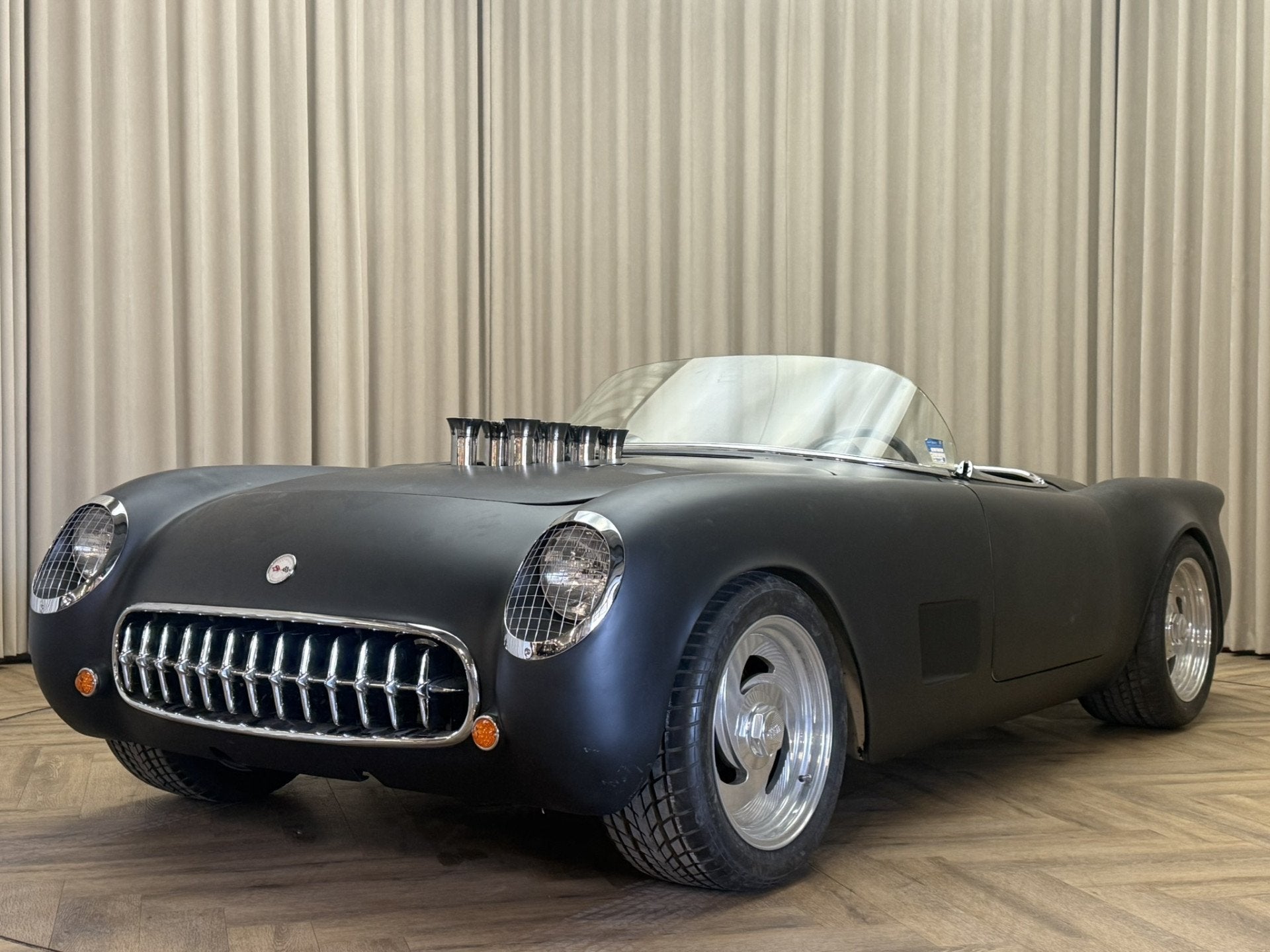 Chevrolet Corvette Chevrolet C1 RESTOMOD 524Ci (7,5L) / Wilw, Auto's, Automaat, Wit, Leder, 2 stoelen