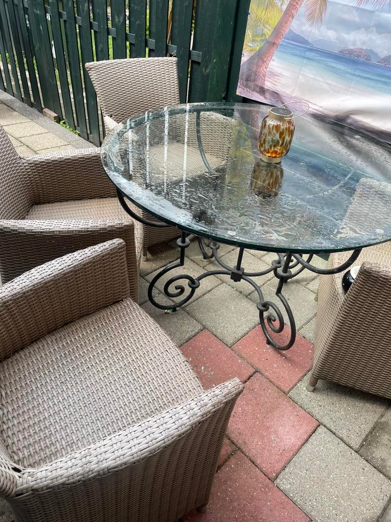 Tuinset tafel en 4 stoelen, 4 zitplaatsen, Gebruikt, Rotan, Ophalen of Verzenden