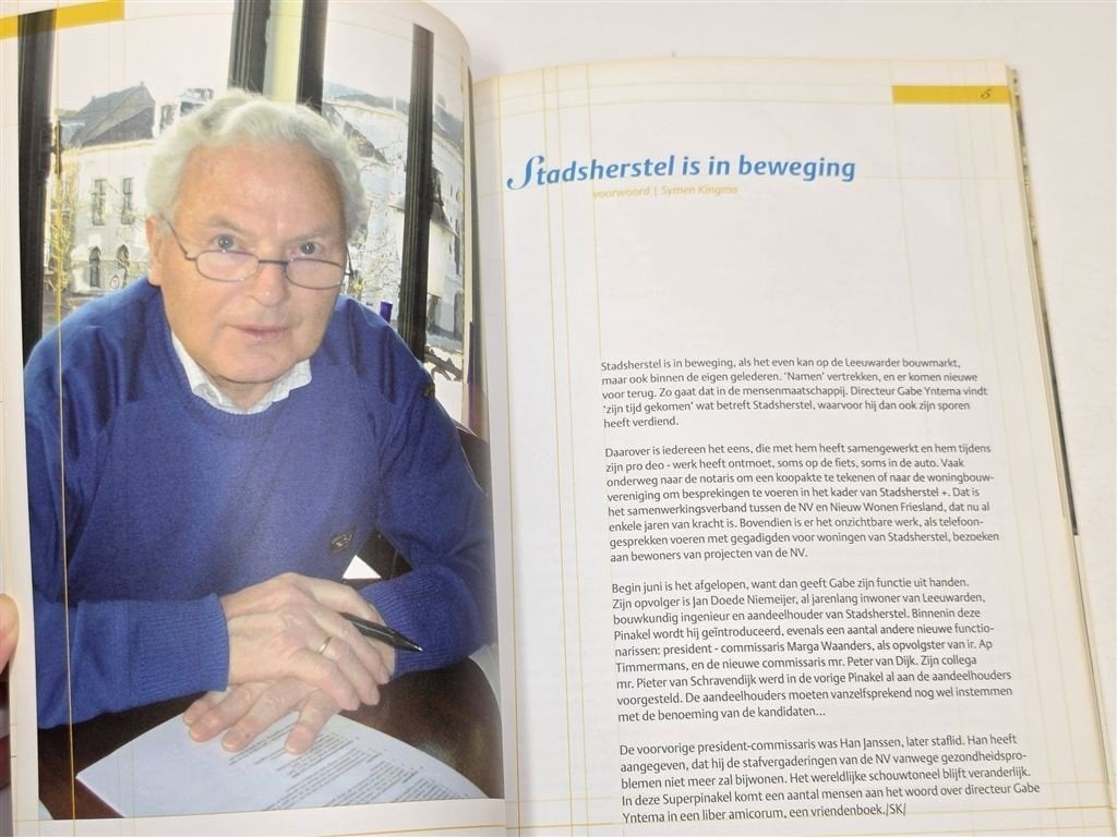 Pinakel — Leeuwarden Stadsherstel — Beperkte Oplage, Ophalen of Verzenden, Gelezen