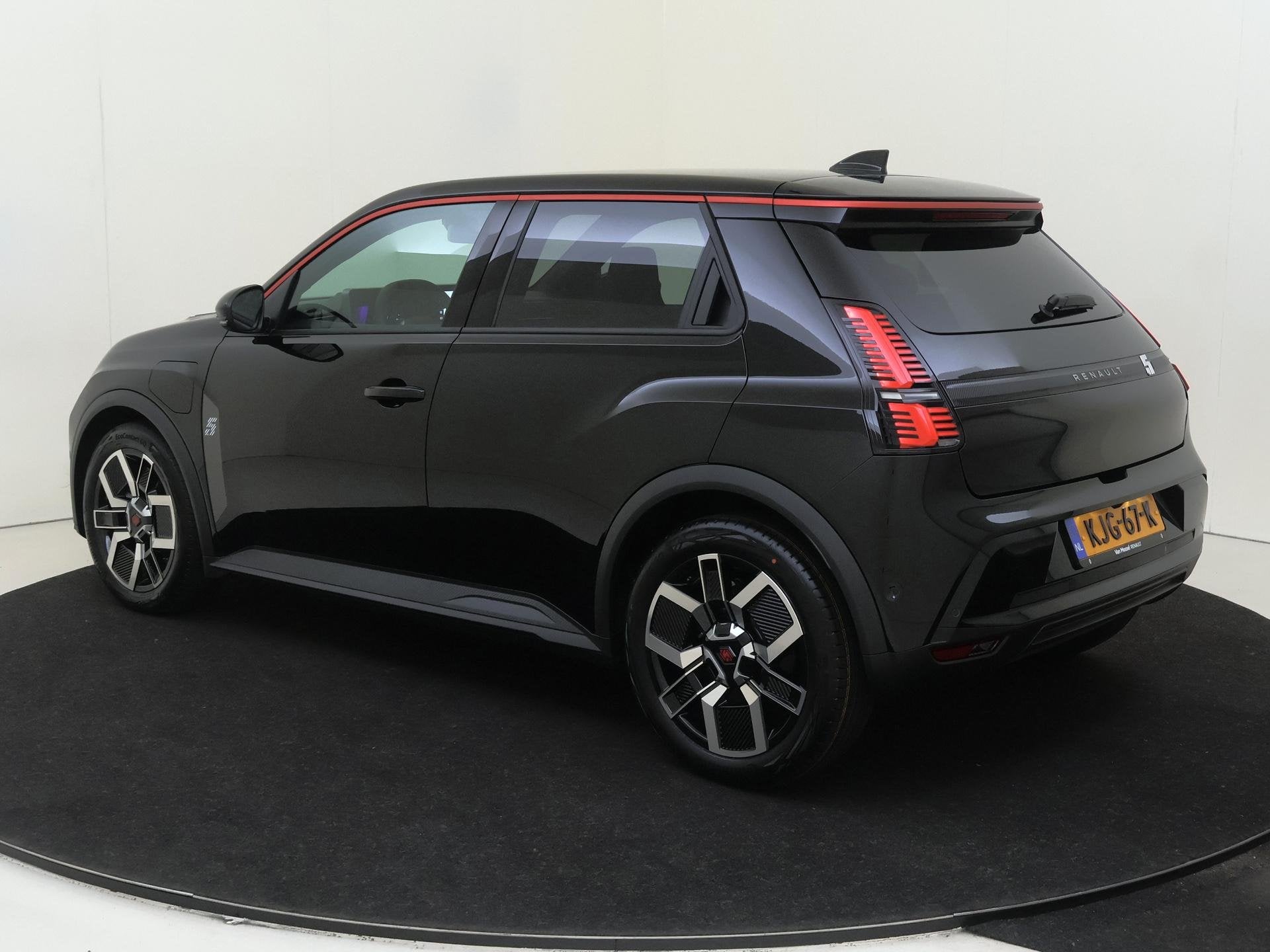Renault 5 comfort range techno 52 kWh | Automaat | Verwarmba, Auto's, Stof, Zwart, Origineel Nederlands, 500 kg